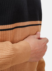 Beige Design 413 Round Pullover